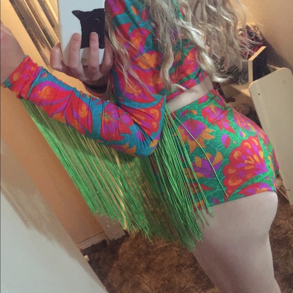 Matching LOM set! Extremely RARE and perfect 💛 - Picture 2 of 3